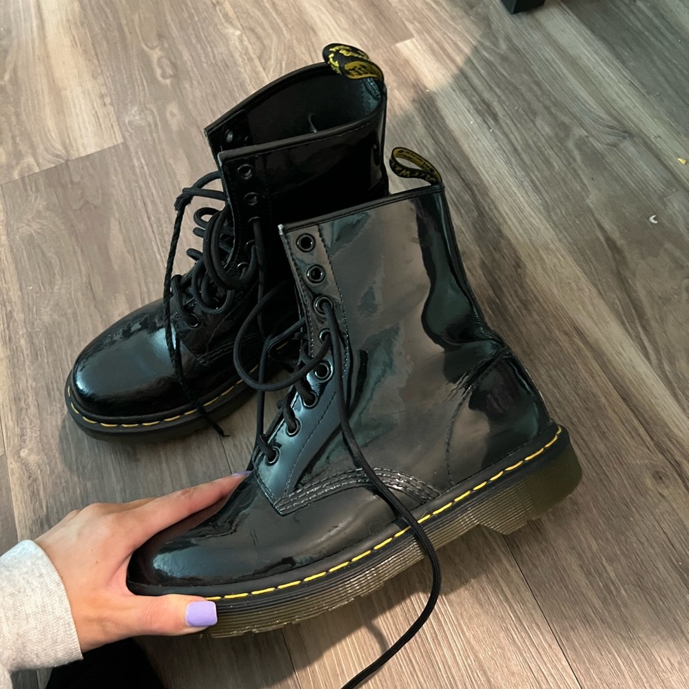 Doc martens patent 1460 size 8 womens